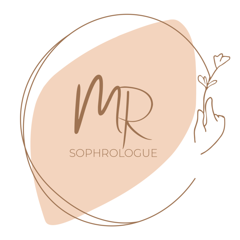 logo blanc credit CeliaCarballar 768x768