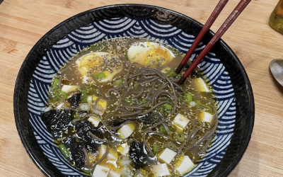 Une recette indispensable pour le postpartum : le ramen