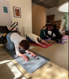 YOGA SPORT JEUNE MAMAN