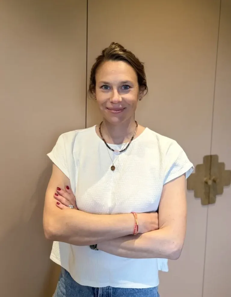 Marie d'Epenoux, auteure de l'analyse sur les bienfaits du toucher en post-partum
